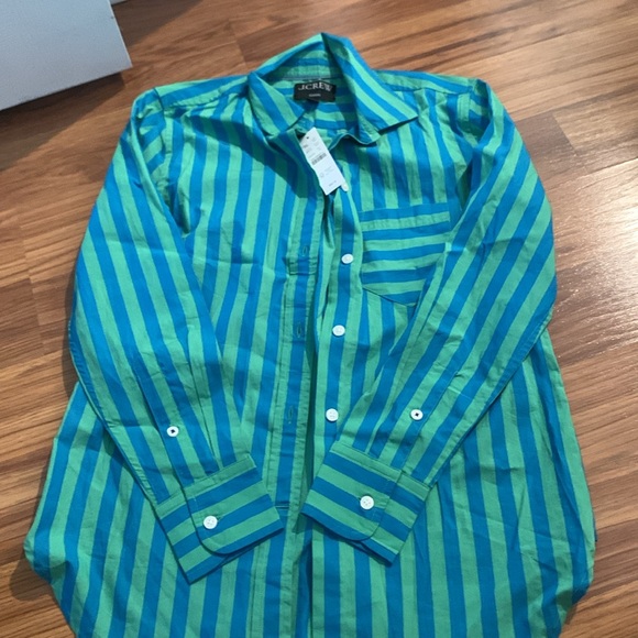 J. Crew women’s button up - Picture 2 of 4